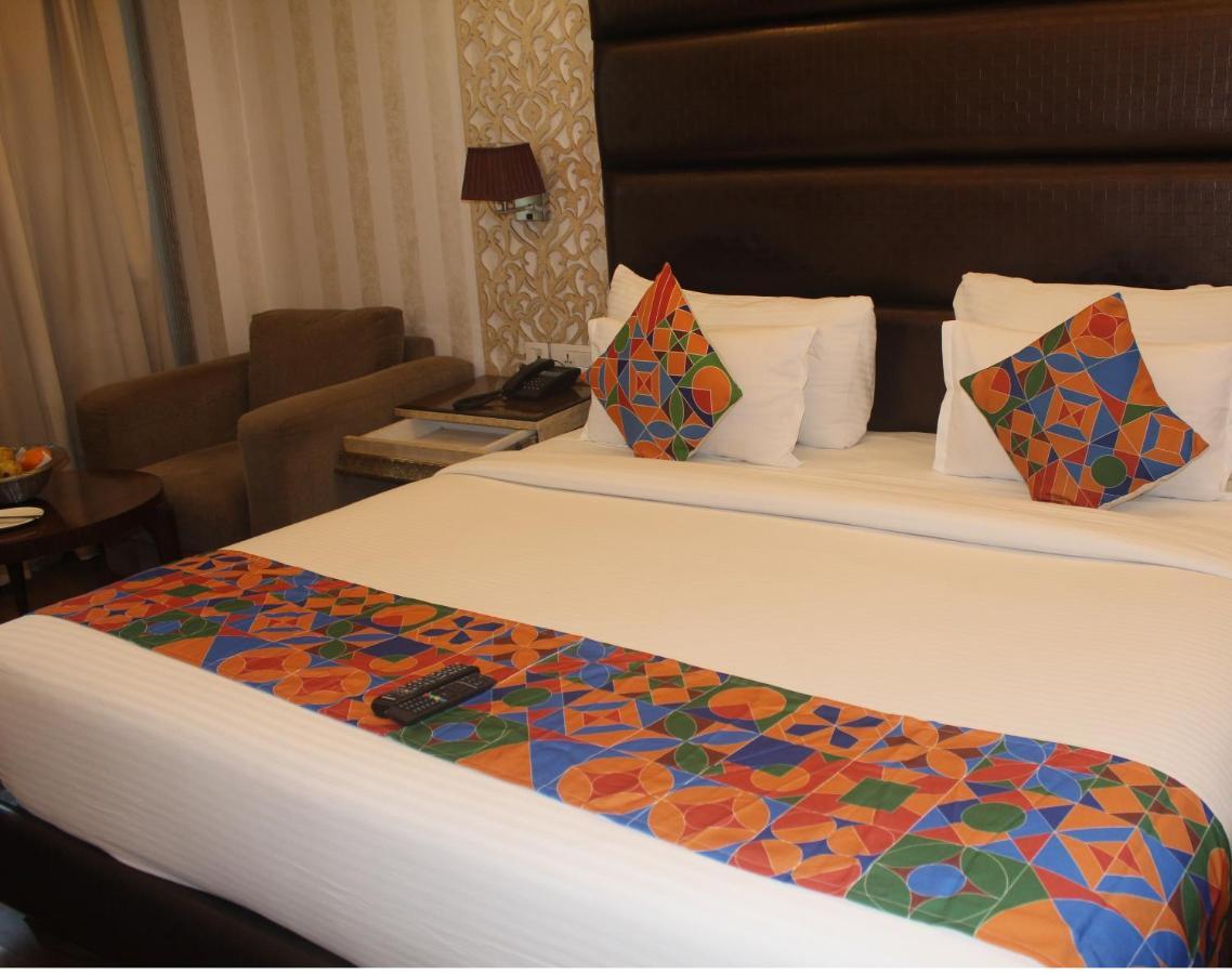 Hotel The Jk New Delhi Exterior photo
