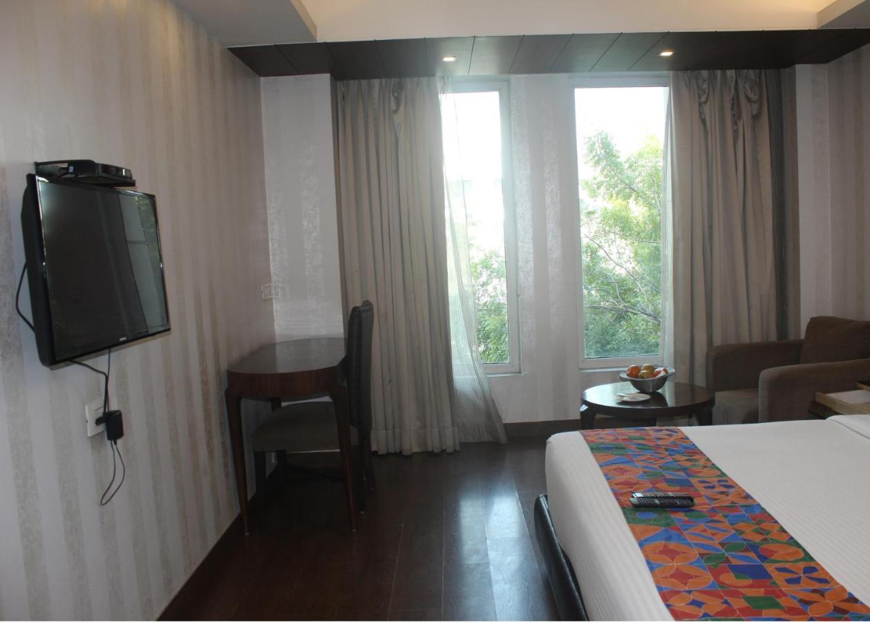 Hotel The Jk New Delhi Exterior photo