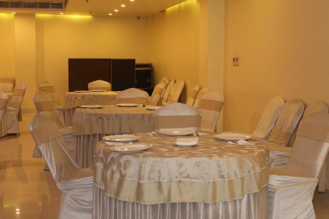 Hotel The Jk New Delhi Exterior photo